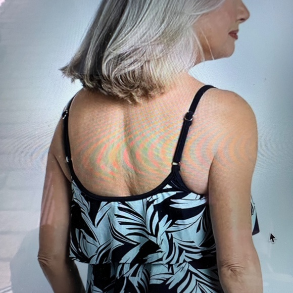 NWT: 3 Tiered Tankini Top - Ladies 12 - Picture 9 of 12